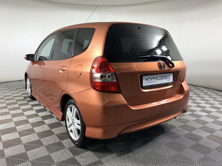 HONDA Jazz 1.3, 2008 года, Вариатор, ОРАНЖЕВЫЙ