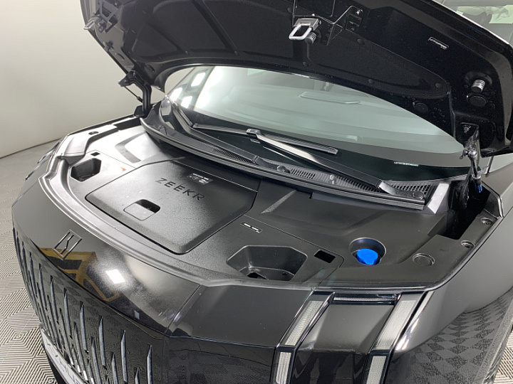 Zeekr 009 0, 2023 года, Автоматическая, ЧЕРНЫЙ