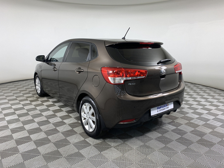 KIA Rio 1.6, 2016 года, Механика, КОРИЧНЕВЫЙ