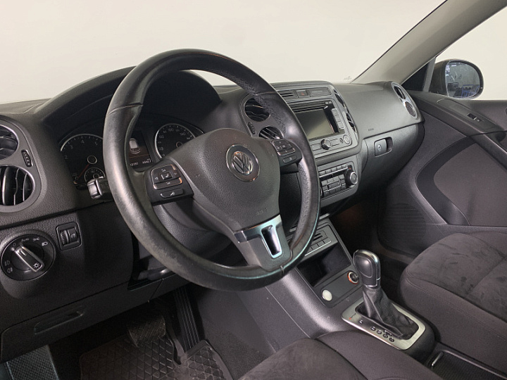 VOLKSWAGEN Tiguan 2, 2015 года, Автоматическая, КОРИЧНЕВЫЙ