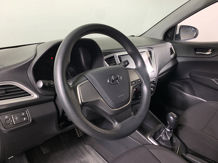 HYUNDAI Solaris 1.4, 2019 года, Механика, БЕЛЫЙ