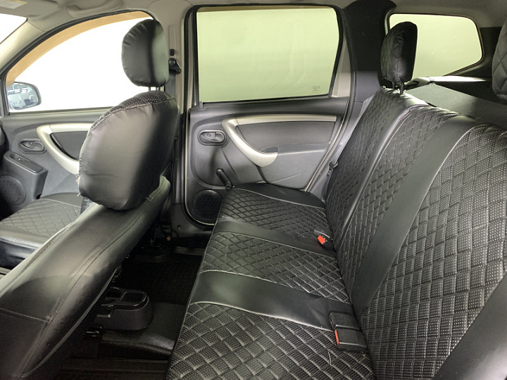 Renault Duster 1.6, 2014 года, Механика, Бежевый