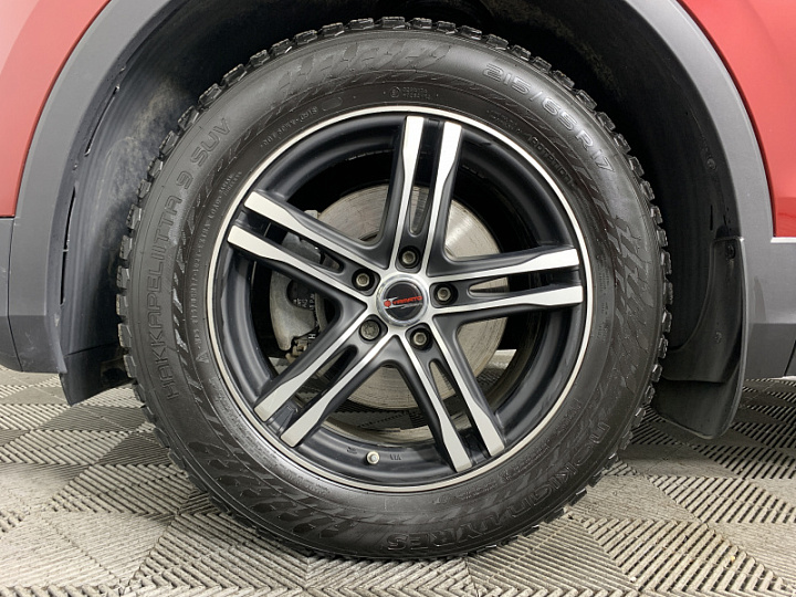 VOLKSWAGEN Tiguan 2, 2018 года, Робот, Вишневый