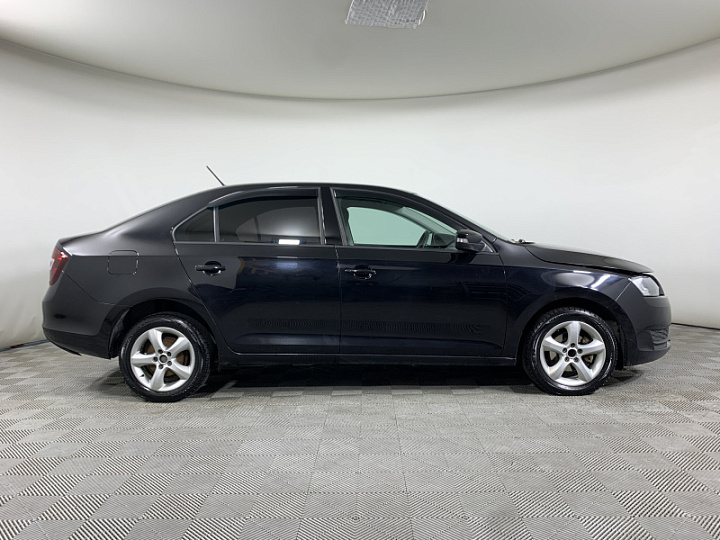 SKODA Rapid 1.6, 2018 года, Механика, ЧЕРНЫЙ