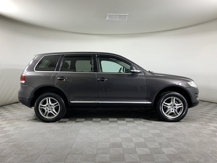 VOLKSWAGEN Touareg 3.6, 2007 года, Автоматическая, Черно-Серый