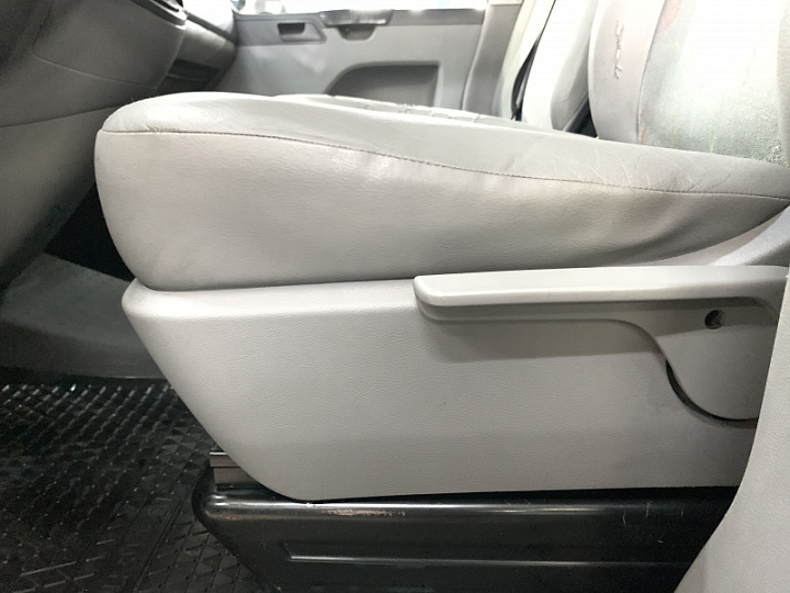 VOLKSWAGEN Transporter 1.9, 2008 года, Механика, БЕЛЫЙ