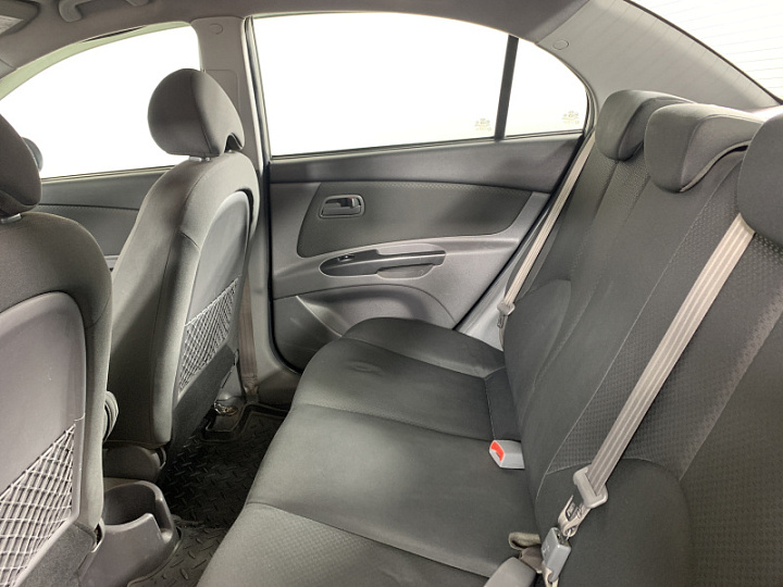 KIA Rio 1.4, 2011 года, Механика, БЕЛЫЙ