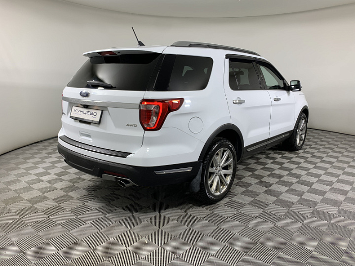 FORD Explorer 3.5, 2018 года, Автоматическая, БЕЛЫЙ