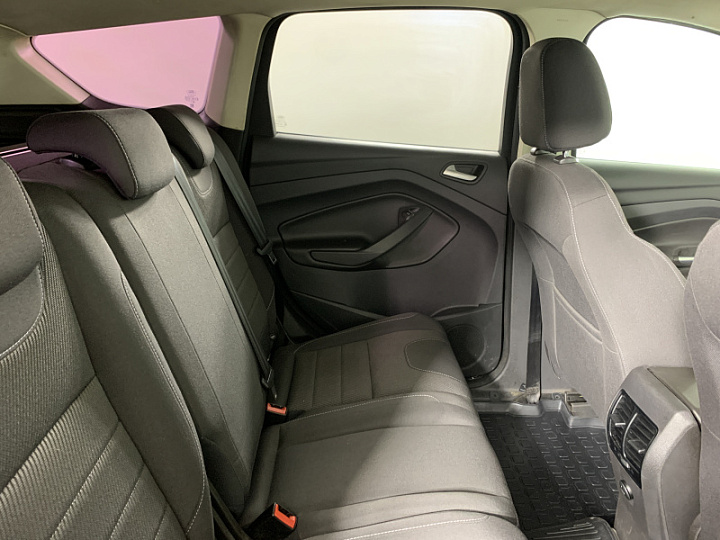FORD Kuga 2.5, 2016 года, Автоматическая, ЧЕРНЫЙ