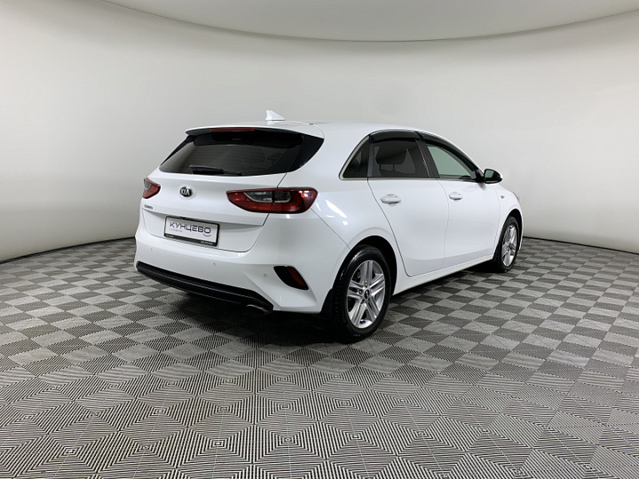 KIA Ceed 1.6, 2020 года, Автоматическая, БЕЛЫЙ