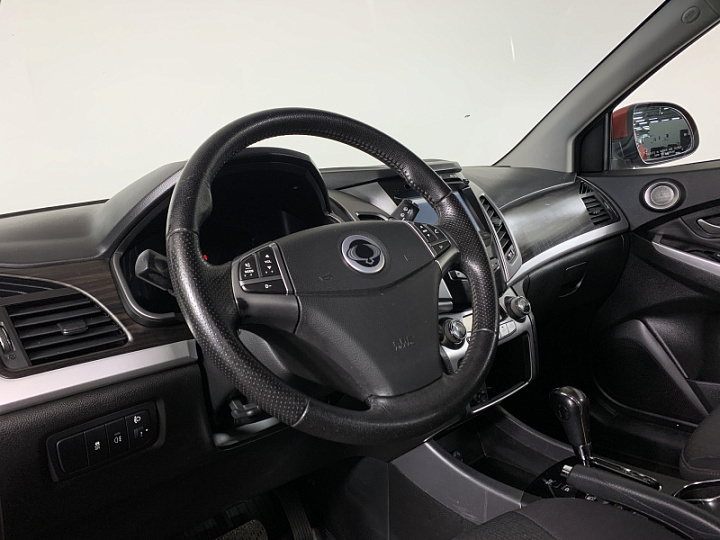 SSANGYONG Actyon 2, 2014 года, Автоматическая, КРАСНЫЙ