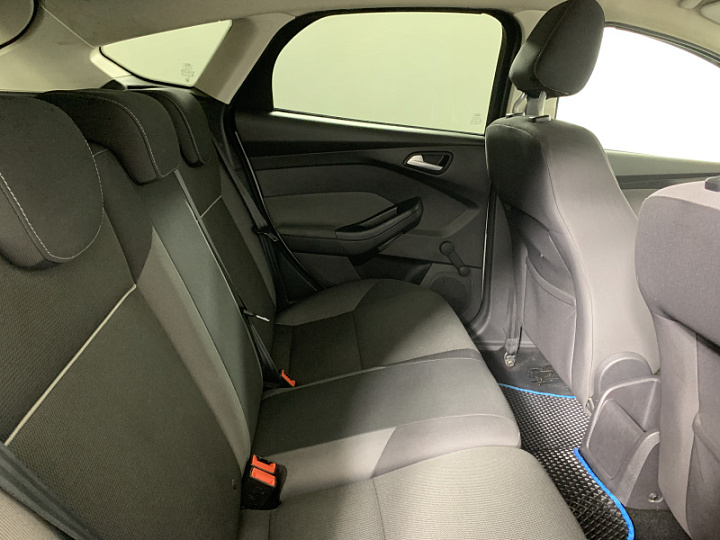 FORD Focus 1.6, 2013 года, Механика, БЕЛЫЙ