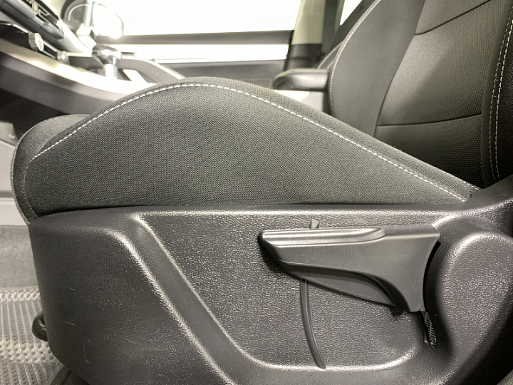 GEELY Coolray 1.5, 2022 года, Робот, СЕРЫЙ