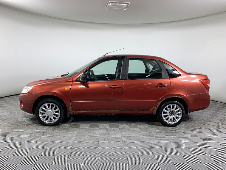 Lada Granta 1.6, 2013 года, Механика, КРАСНЫЙ