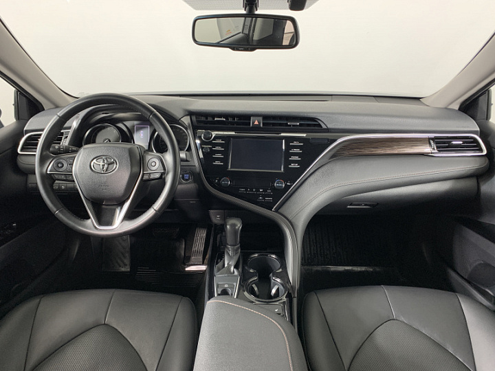 TOYOTA Camry 2.5, 2018 года, Автоматическая, Черный металлик