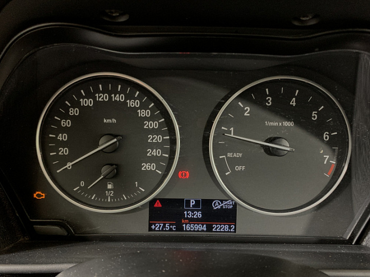 BMW 1 серии 1.6, 2012 года, Автоматическая, ЧЕРНЫЙ