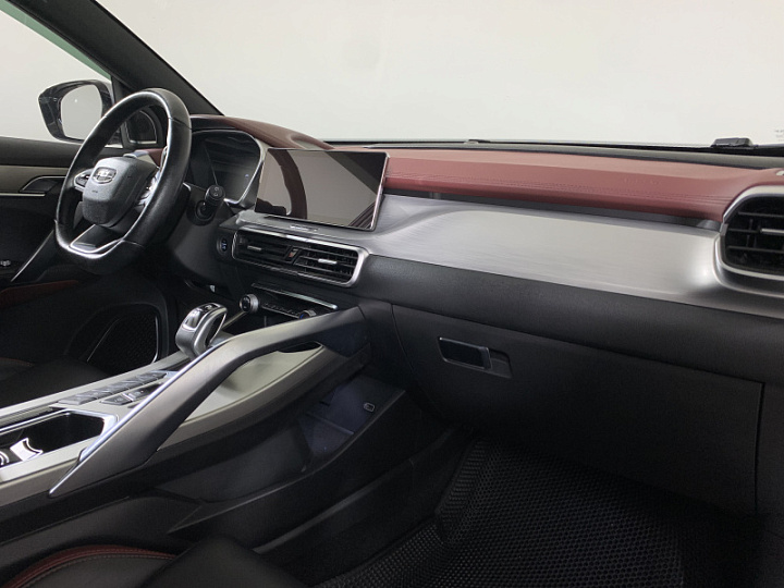 Geely Coolray 1.5, 2020 года, Робот, Серебристый