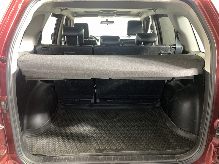 Suzuki Grand Vitara 2, 2005 года, Автоматическая, красный