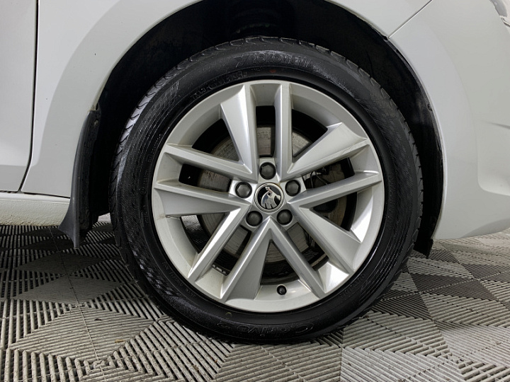 SKODA Rapid 1.4, 2019 года, Робот, БЕЛЫЙ