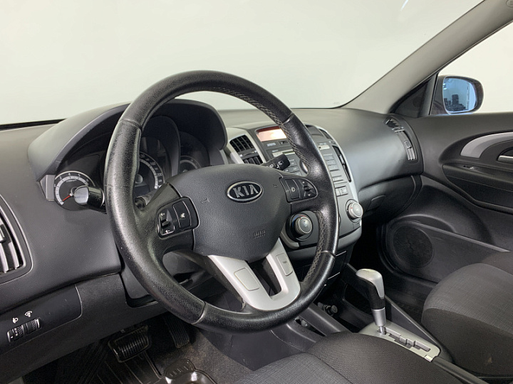 KIA Ceed 1.6, 2011 года, Автоматическая, КРАСНЫЙ