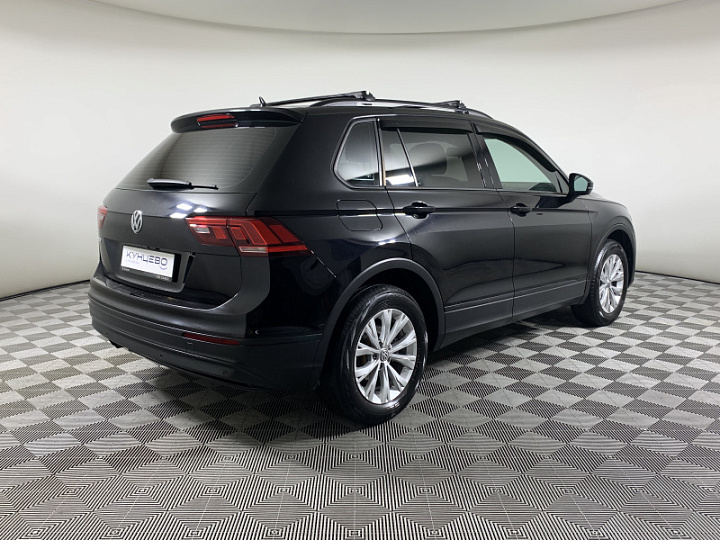 Volkswagen Tiguan 1.4, 2020 года, Механика, Черный