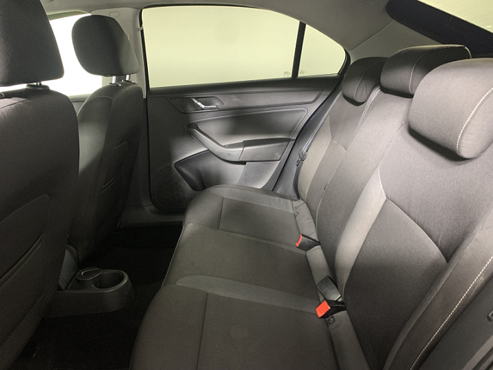 Skoda Rapid 1.6, 2014 года, Механика, ТЕМНО-СИНИЙ