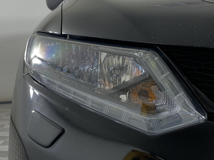 NISSAN X-Trail 2.5, 2015 года, Вариатор, ЧЕРНЫЙ
