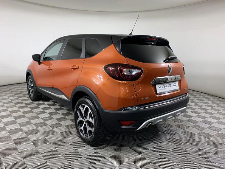 RENAULT Kaptur 2, 2018 года, Автоматическая, ОРАНЖЕВЫЙ