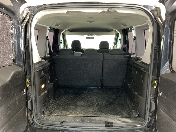 FIAT Doblo 1.4, 2019 года, Механика, ЧЕРНЫЙ