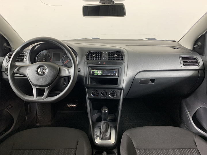 VOLKSWAGEN Polo 1.6, 2017 года, Автоматическая, ТЕМНО-СИНИЙ