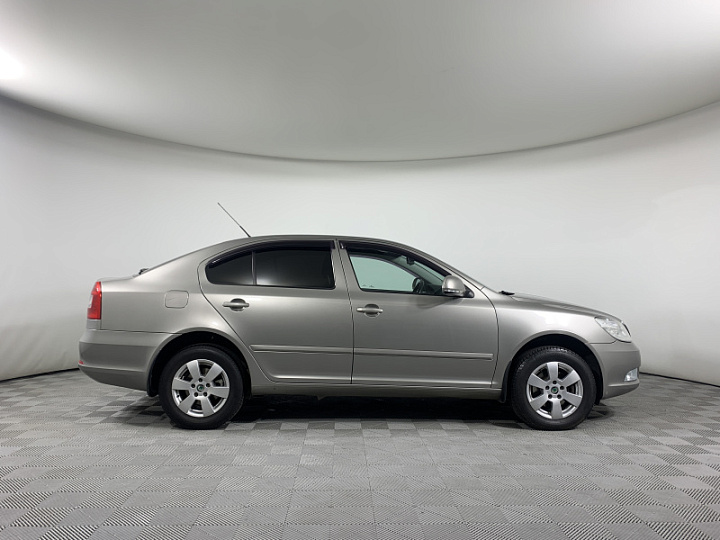 SKODA Octavia 1.4, 2011 года, Механика, СЕРЫЙ