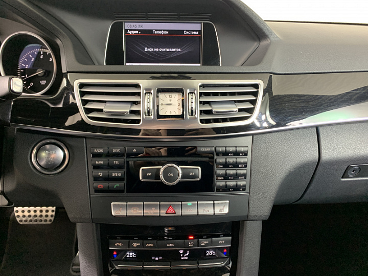 MERCEDES-BENZ E-Класс 2, 2013 года, Автоматическая, БЕЛЫЙ