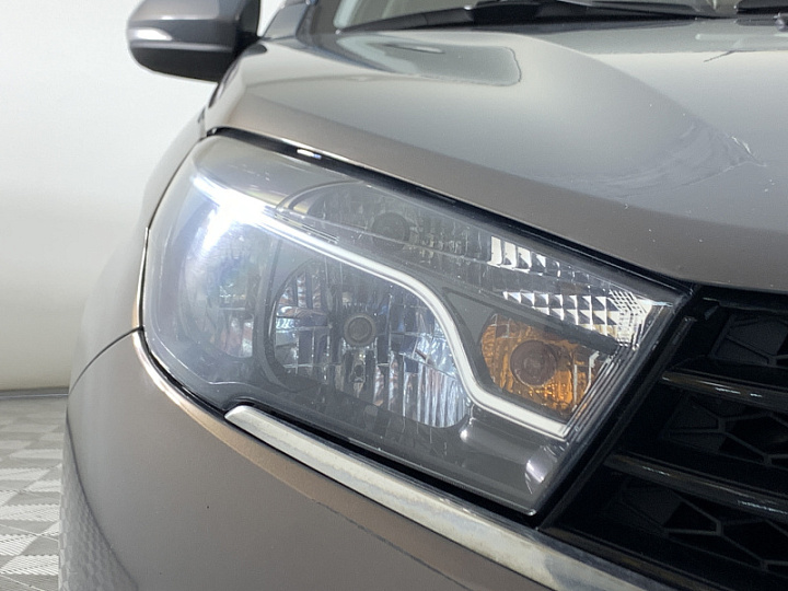 Lada Vesta 1.8, 2018 года, Робот, Серо-голубой