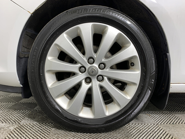 OPEL Astra 1.6, 2011 года, Механика, БЕЛЫЙ