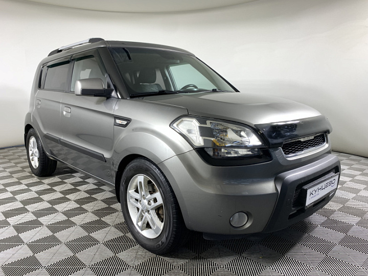 KIA Soul 1.6, 2010 года, Автоматическая, Серый