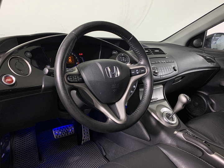 HONDA Civic 1.8, 2008 года, Робот, ЧЕРНЫЙ