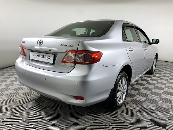 TOYOTA Corolla 1.6, 2012 года, Автоматическая, Серебристый