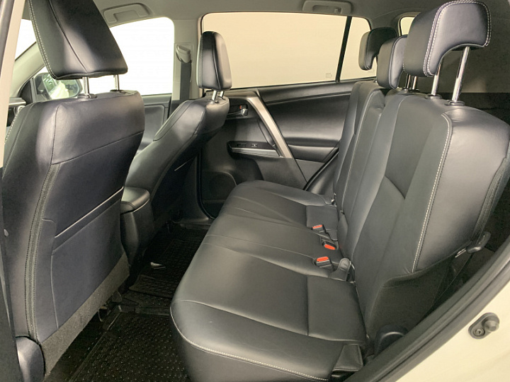 TOYOTA RAV4 2, 2016 года, Автоматическая, БЕЛЫЙ