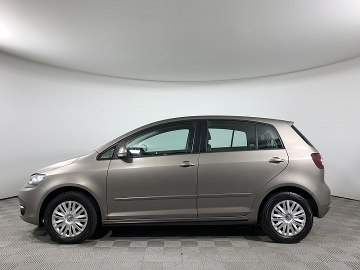 VOLKSWAGEN Golf Plus 1.6, 2011 года, Механика, Серо-коричневый