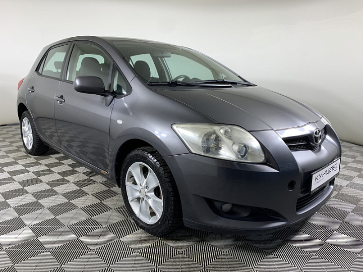 Toyota Auris 1.4, 2007 года, Механика, Серый
