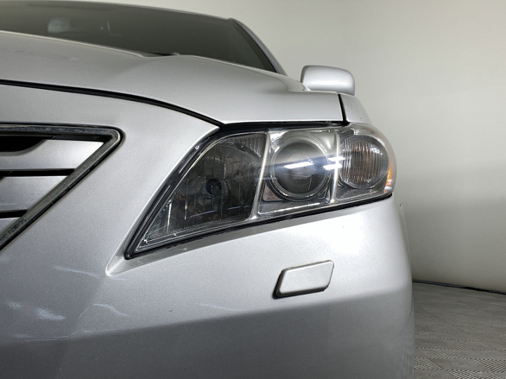 TOYOTA Camry 2.4, 2008 года, Автоматическая, Серебристый металлик