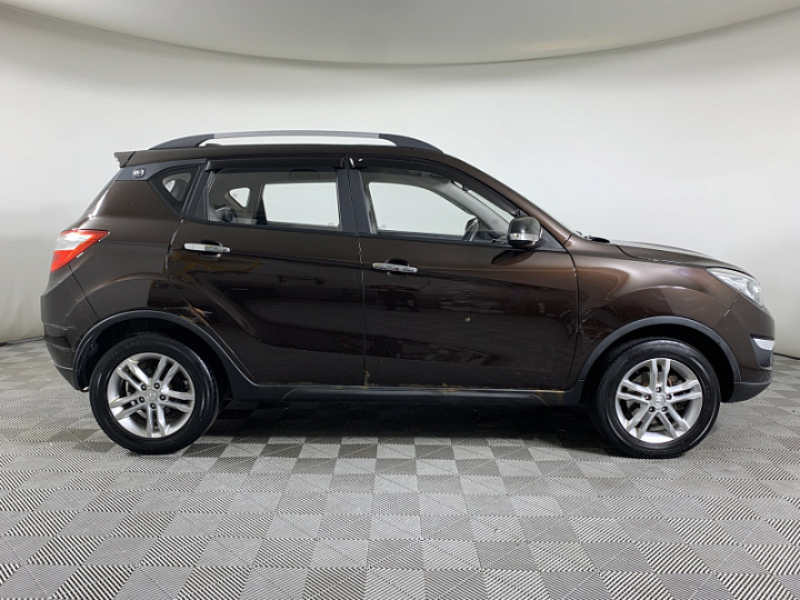 CHANGAN CS35 1.6, 2018 года, Механика, КОРИЧНЕВЫЙ
