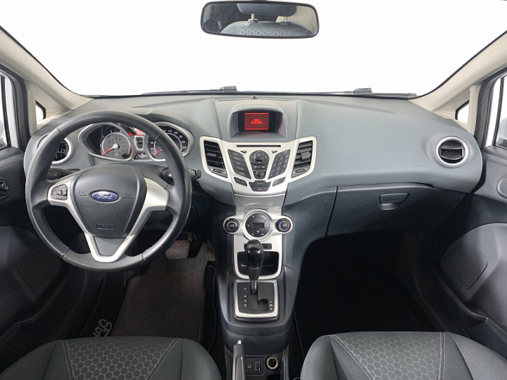 FORD Fiesta 1.4, 2010 года, Автоматическая, БЕЛЫЙ