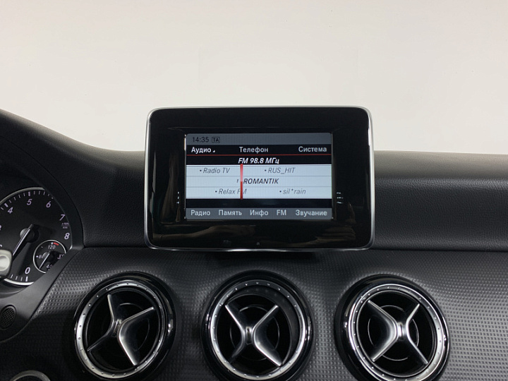 MERCEDES-BENZ A-Класс 1.6, 2013 года, Автоматическая, ЧЕРНЫЙ