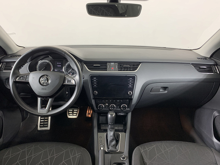 SKODA Octavia 1.6, 2020 года, Автоматическая, КОРИЧНЕВЫЙ