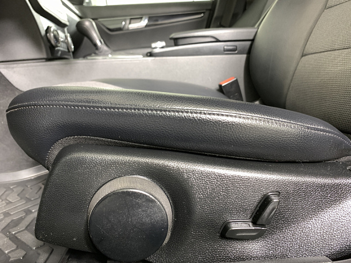 MERCEDES-BENZ C-Класс 200 1.8, 2008 года, Автоматическая, Серебристый