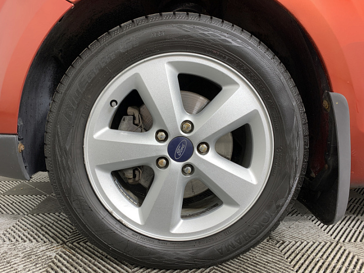 FORD Focus 1.8, 2007 года, Механика, КРАСНЫЙ
