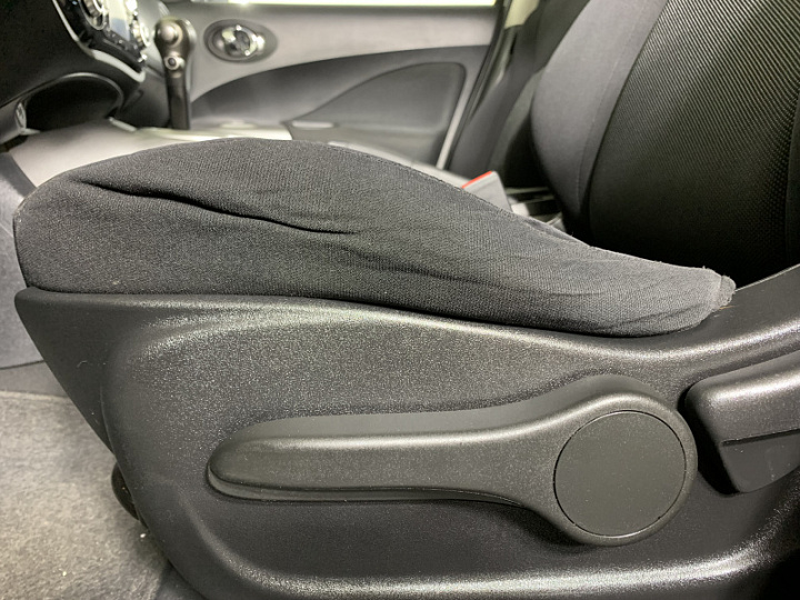 NISSAN Juke 1.6, 2012 года, Вариатор, Темно-Коричневый