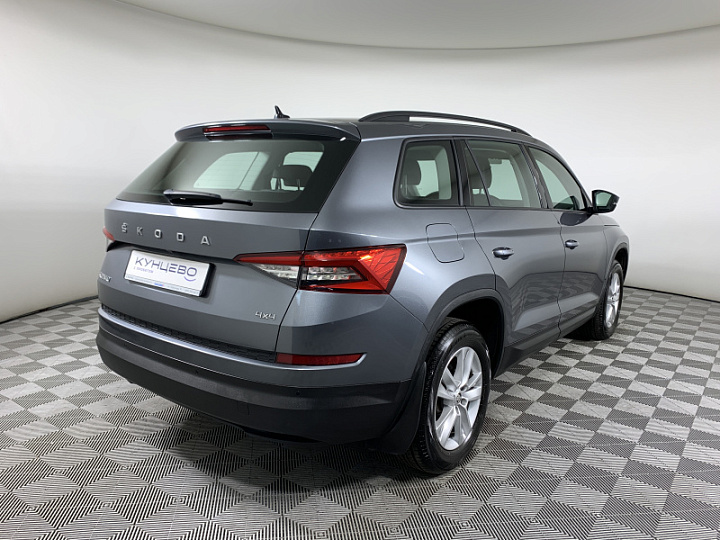 SKODA Kodiaq 1.4, 2019 года, Робот, СЕРЫЙ