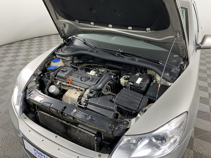 SKODA Octavia 1.4, 2011 года, Механика, СЕРЫЙ